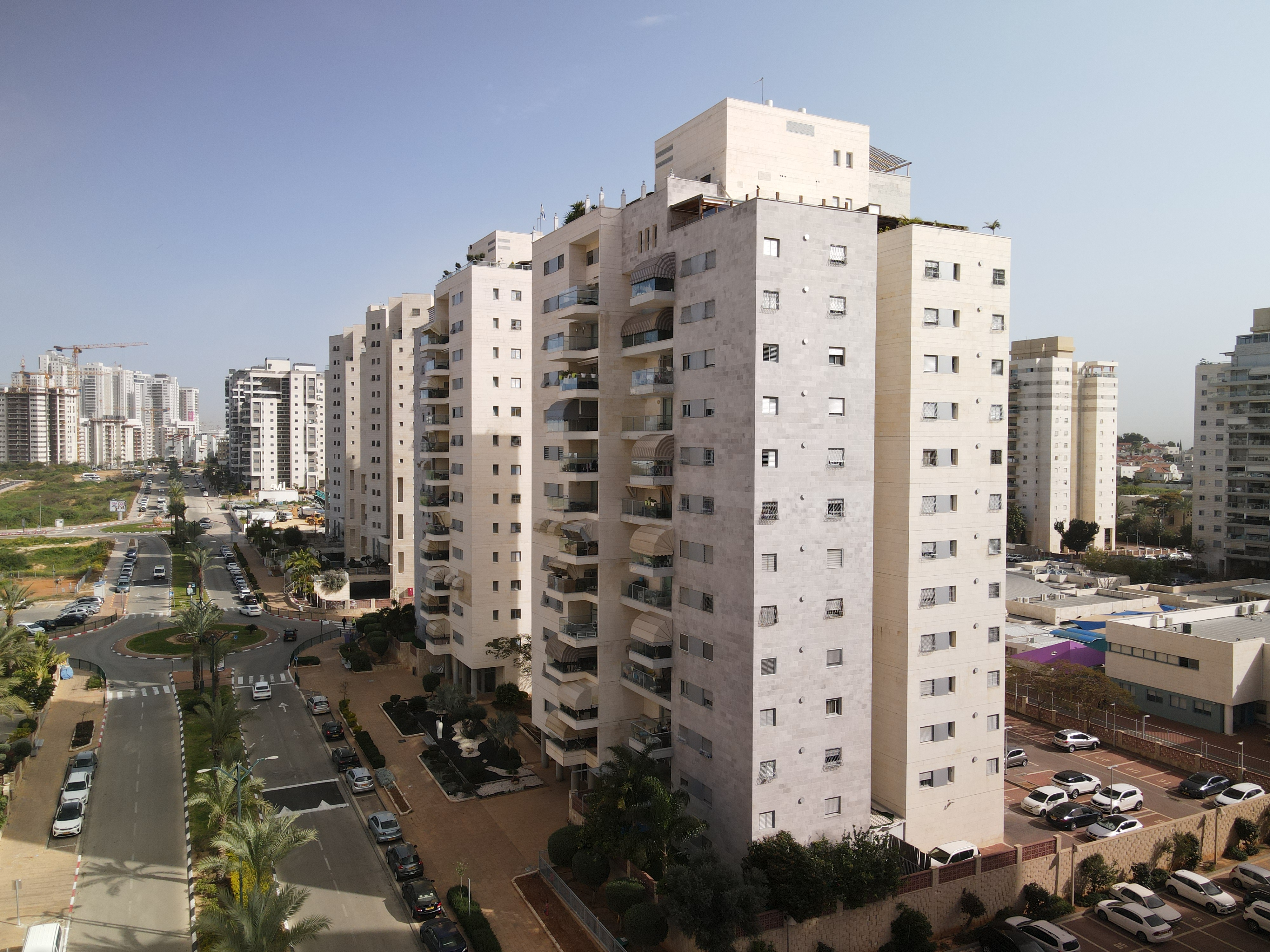 Beher Yakov, st. Ha Alonim 4, Israel