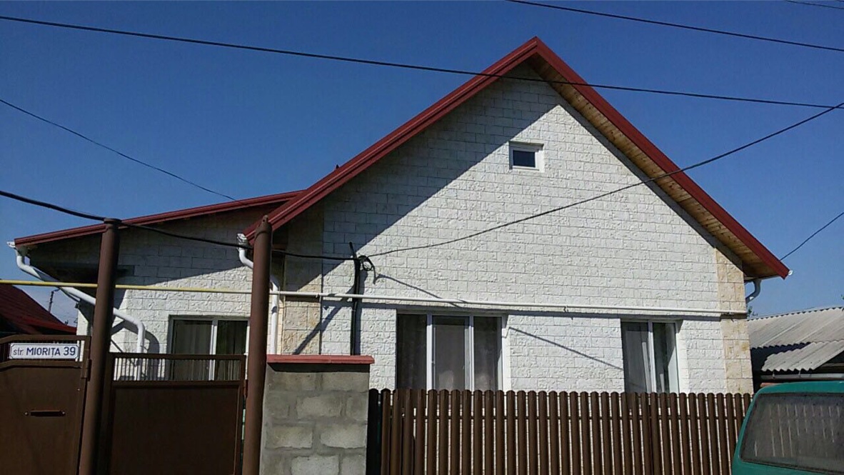 Casă privată 18